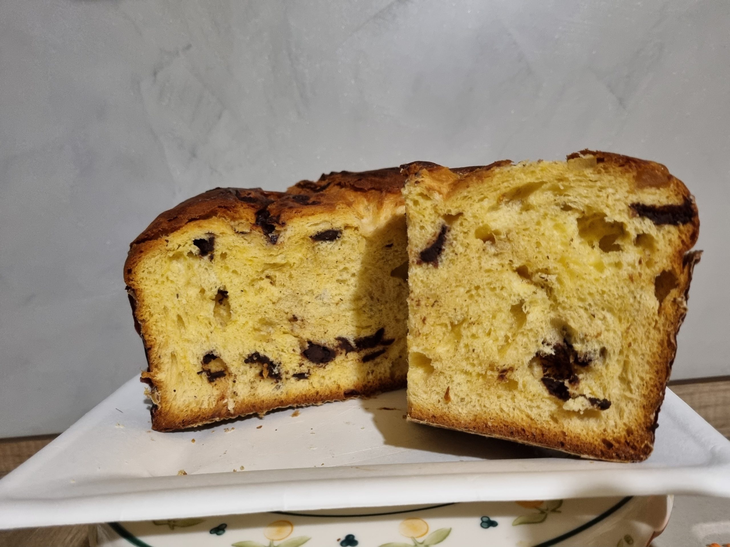 Panettone Artigianale Uvetta e Canditi da gr.750 in Confezione Natalizia (Copy) (Copy) - immagine 2