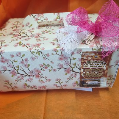 Colomba Artigianale da Kg 1 Classica in Confezione con Applicazioni Pasquali